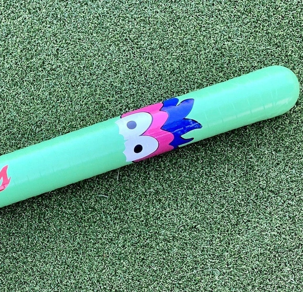 PHILLIE PHANATIC - WIFFLE® Bat – Backyard Bats